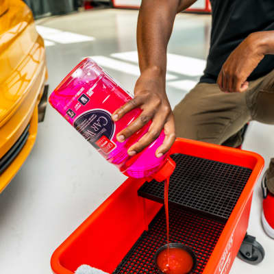 Brilliant Finish Car Wash - High-Gloss Shine - Griot's Garage