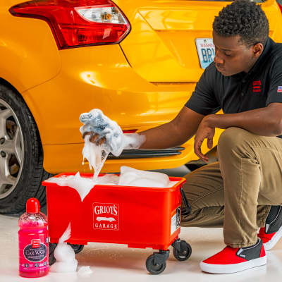 Brilliant Finish Car Wash - High-Gloss Shine - Griot's Garage