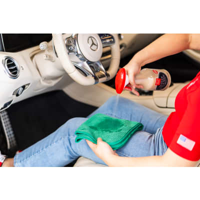 Leather 3-in-1 Spray - Protect, Preserve, Clean - Griot's Garage