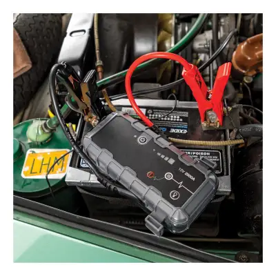 ポータブルジャンプスターター　GRIOTS  950 2000A Lithium Jump Starter - Griot's Garage