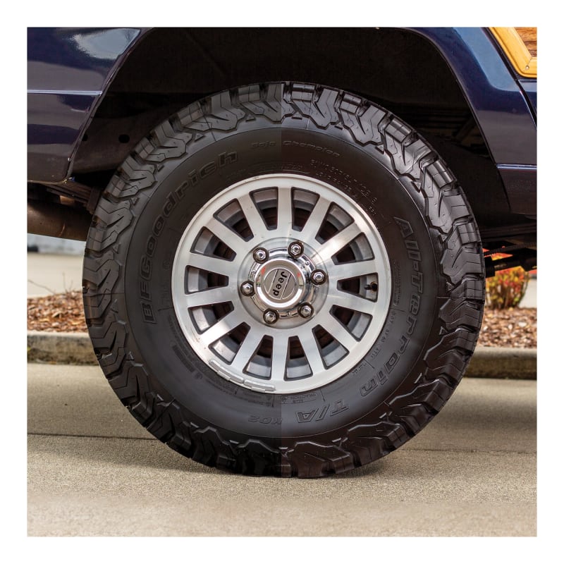 Black Shine™ Tire & Trim Coating - Griot's Garage