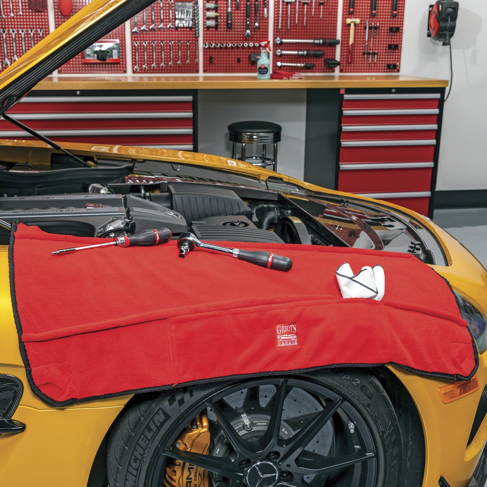 Vehicle outlet fender covers