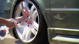 Heavy-Duty Wheel Cleaner