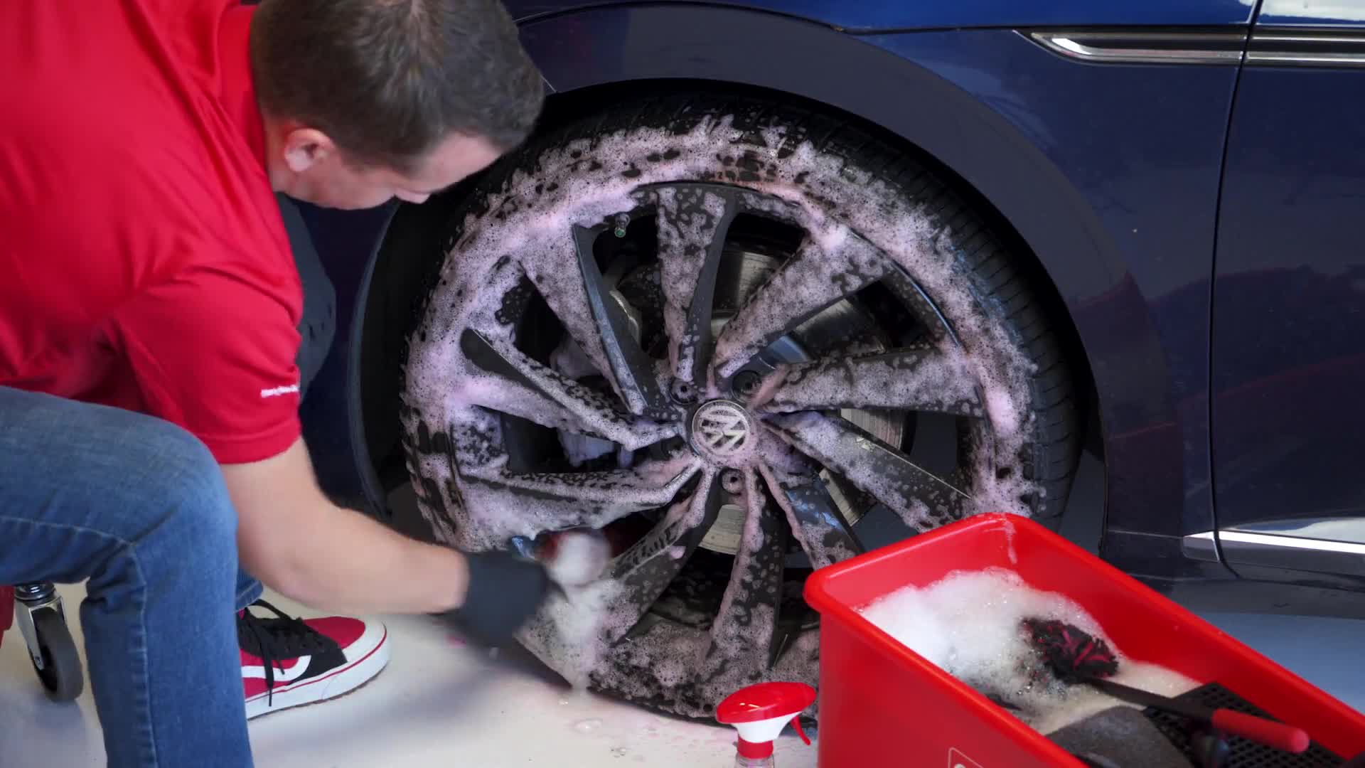 Griot's Garage Wheel Cleaner for EV Owners – EVANNEX Aftermarket